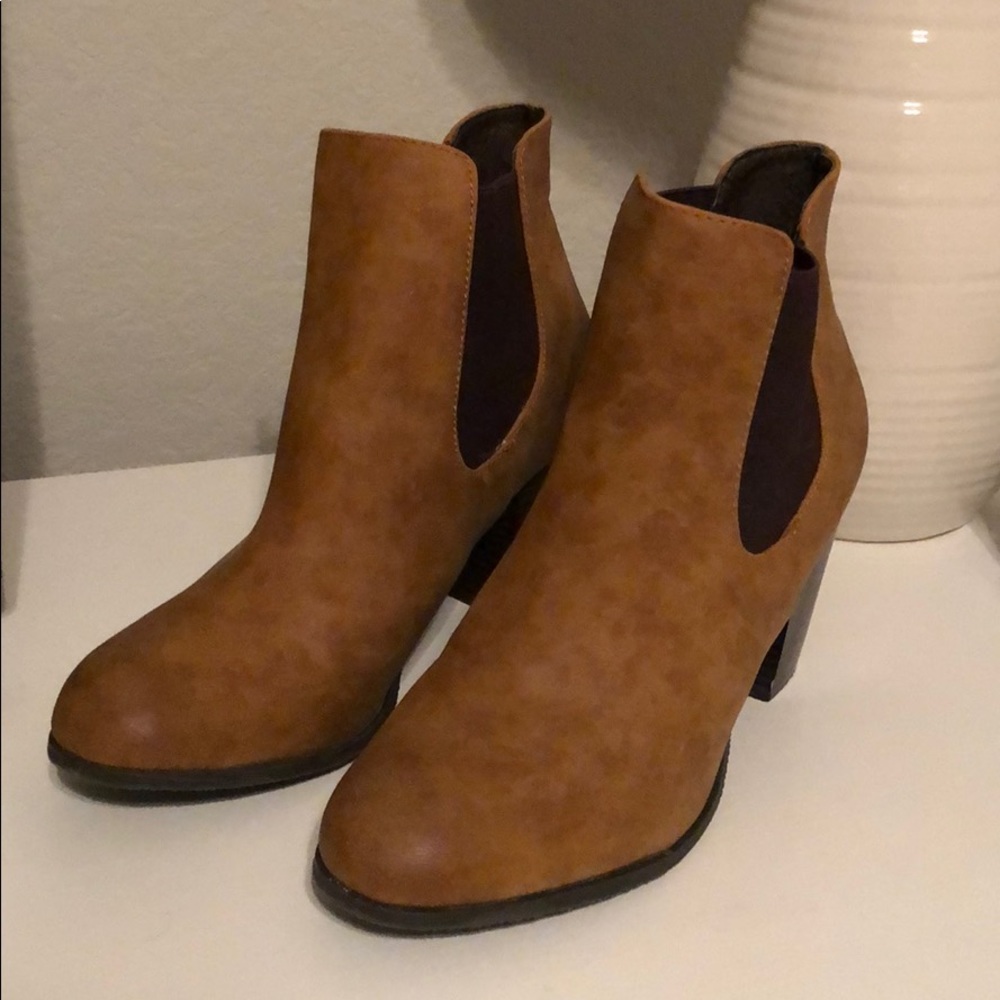 Charming charlie booties
